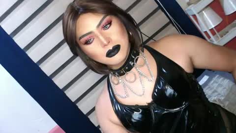 Snapshot of mysterious_diva chatting on 07-09-26, 06:12 SUPPORT GODDESS TRISHA AND DONT FORGET TO FOLLOW ME online show from 07-09-26, 06:12
