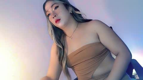 Snapshot of mysterious_kim chatting on 02-08-26, 01:42 kimmy online show from 02-08-26, 01:42