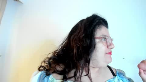 Snapshot of mystery_psique chatting on 05-18-26, 01:39 mystery_psique online show from 05-18-26, 01:39