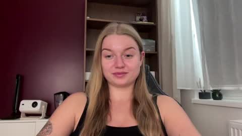 Snapshot of mysteryericax chatting on 07-21-26, 01:13 Erica online show from 07-21-26, 01:13