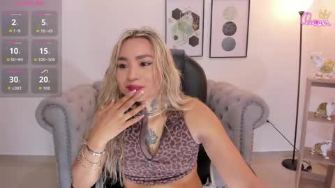 mystic_nova_ online show from 05-22-26, 11:27