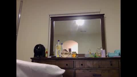 mzthundabootie online show from 03-18-26, 02:04