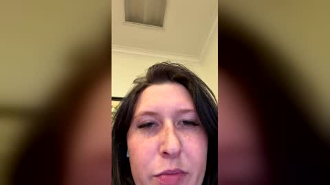 n0rmalgurl online show from 05-12-26, 07:33
