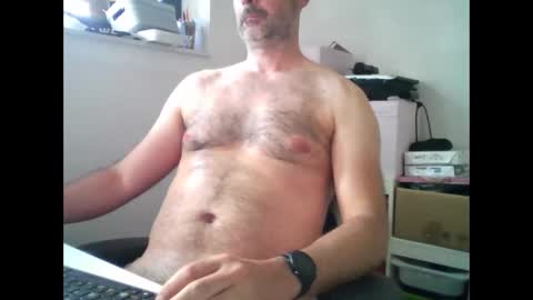 naaktlopertjebe online show from 05-22-26, 07:15