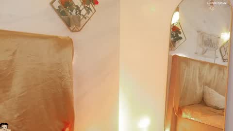 Snapshot of naamah_b chatting on 05-05-26, 02:25 naamah_b online show from 05-05-26, 02:25