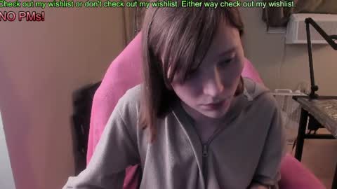 Snapshot of nacmar chatting on 07-02-26, 03:45 Natalie Marlo online show from 07-02-26, 03:45