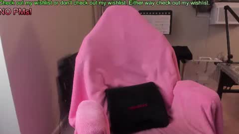 Snapshot of nacmar chatting on 07-09-26, 09:13 Natalie Marlo online show from 07-09-26, 09:13