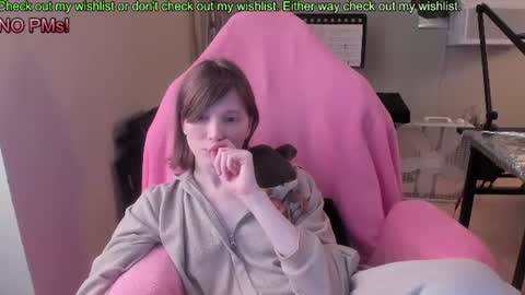 Snapshot of nacmar chatting on 07-10-26, 07:38 Natalie Marlo online show from 07-10-26, 07:38
