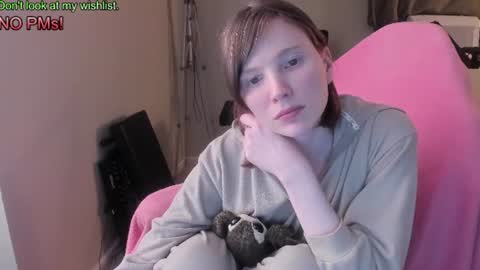 Snapshot of nacmar chatting on 07-14-26, 02:05 Natalie Marlo online show from 07-14-26, 02:05