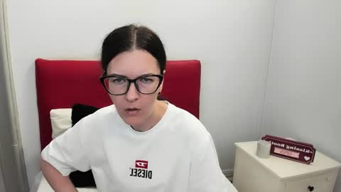 nadiatrue online show from 07-20-26, 02:52