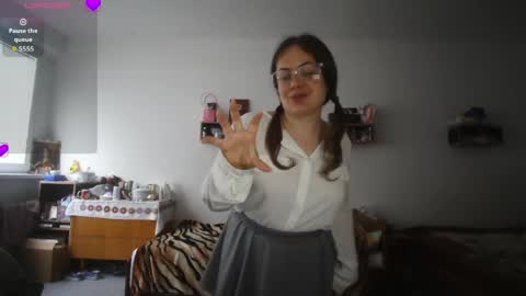 nadiiamorgun online show from 05-06-26, 05:35