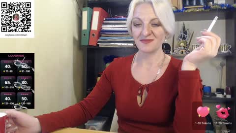 Snapshot of nadin_slut chatting on 12-23-24, 12:08 Nadin online show from 12-23-24, 12:08