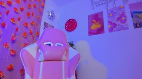 Snapshot of naharasoler chatting on 06-11-26, 02:53 Nahara Soler online show from 06-11-26, 02:53
