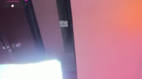 Snapshot of naharasoler chatting on 07-12-26, 09:17 Nahara Soler online show from 07-12-26, 09:17
