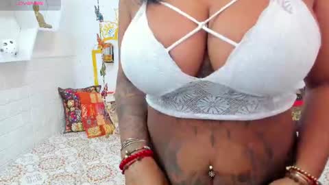 Snapshot of nahirr chatting on 06-27-26, 03:00 Nahirr online show from 06-27-26, 03:00