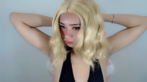 Snapshot of naked_stacey chatting on 07-17-26, 10:36 Stacey online show from 07-17-26, 10:36