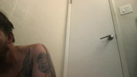 Snapshot of nakedbluesman420 chatting on 02-12-26, 10:27 nakedbluesman420 online show from 02-12-26, 10:27