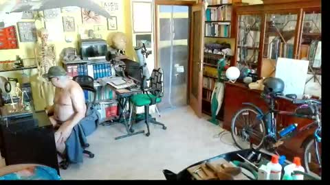 Snapshot of nakednudist72 chatting on 05-20-26, 12:22 Naked Naturist online show from 05-20-26, 12:22