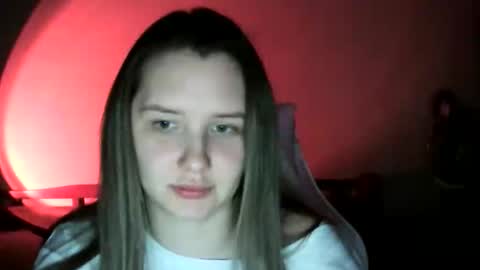 Snapshot of nalorine chatting on 04-03-26, 04:16 Lola online show from 04-03-26, 04:16