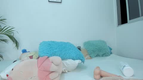 N A M I    -   OF  namibergmant online show from 12-23-24, 06:55