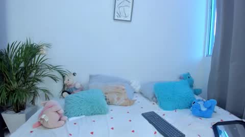 N A M I    -   OF  namibergmant online show from 01-18-25, 11:00