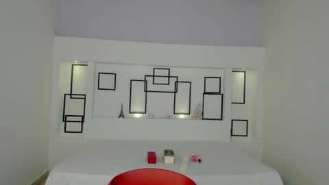 Namoi Smith online show from 02-11-25, 10:04