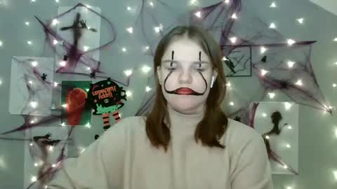 Nana online show from 10-21-25, 08:04