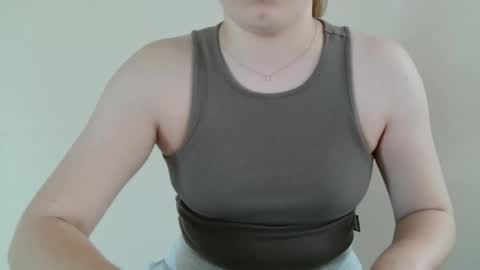 Nana online show from 05-20-26, 05:46