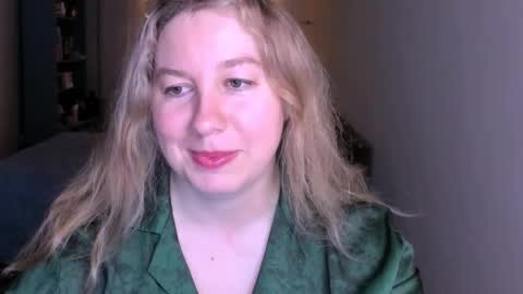 Nancy online show from 04-03-26, 06:39