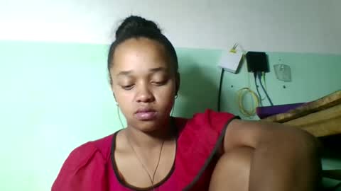 nandrianina416143 online show from 03-09-26, 05:33