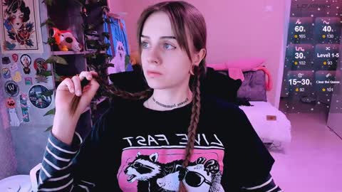 Monday-Friday 12-4 AM and 6-9 AM New York time online show from 01-26-25, 11:29