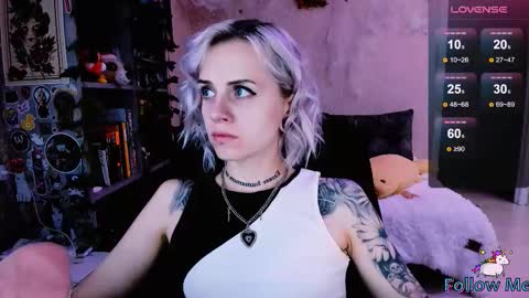 Monday-Friday 12-4 AM and 6-9 AM New York time online show from 10-06-25, 09:56