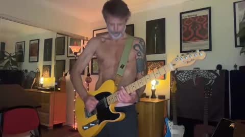 Snapshot of nannerbrains chatting on 03-07-26, 05:04 nannerbrains online show from 03-07-26, 05:04