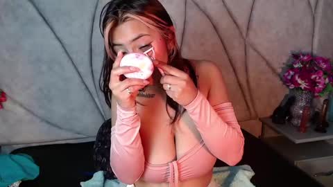 nany_pretty online show from 12-15-24, 02:27