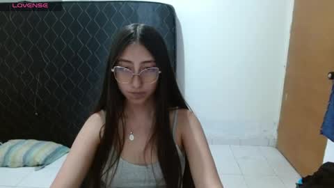 nanylux online show from 05-07-26, 04:40
