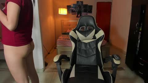 naomi_berckley online show from 03-12-25, 05:13