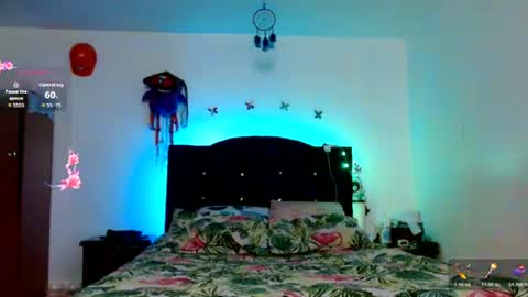 Snapshot of naomi_unu chatting on 06-18-26, 12:55 Naomi online show from 06-18-26, 12:55