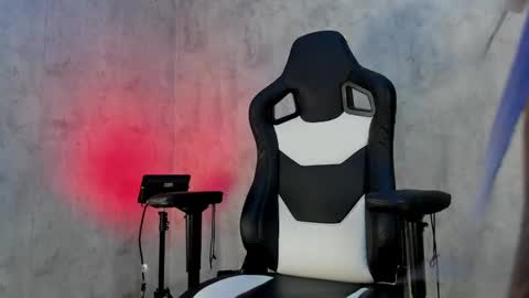 Heidy  online show from 05-20-26, 05:13