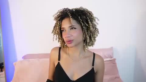 naomidawson online show from 06-10-26, 11:57