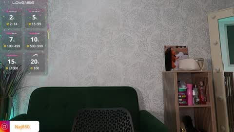 Naomi     online show from 04-04-26, 10:18