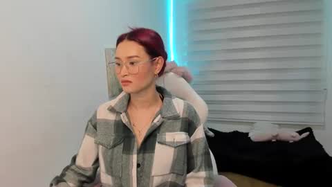 naomy online show from 07-05-26, 03:23