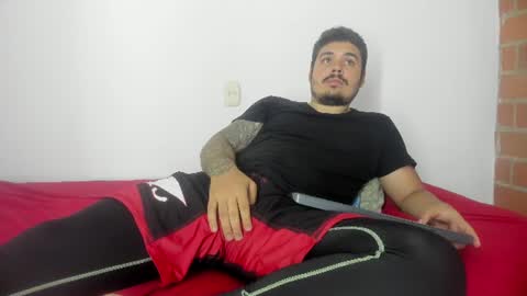 Snapshot of narciso_kh chatting on 06-10-26, 03:07 deibyd online show from 06-10-26, 03:07