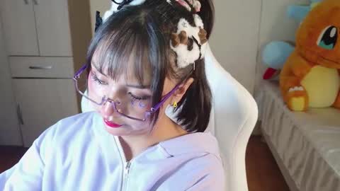 Snapshot of naree_masaki chatting on 03-08-26, 05:28 Naree online show from 03-08-26, 05:28