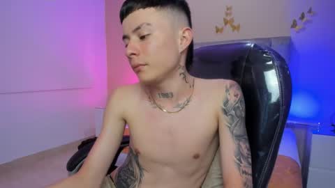 Snapshot of nascary_fox chatting on 03-03-26, 08:37 Nascary Fox online show from 03-03-26, 08:37