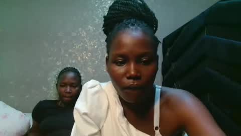 Snapshot of nasha_nei chatting on 04-19-26, 10:14 Nasha online show from 04-19-26, 10:14