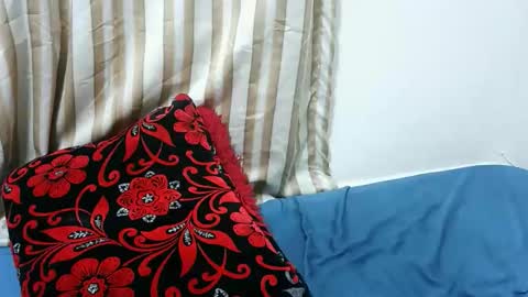 Marie online show from 03-08-26, 02:04