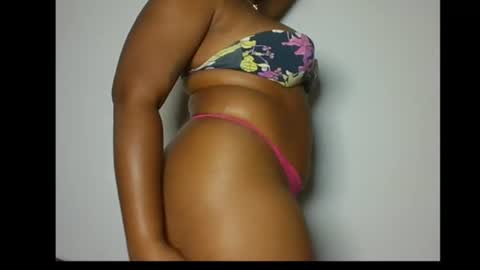 Snapshot of nastycunt_ chatting on 07-23-26, 06:17 Zanele online show from 07-23-26, 06:17