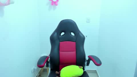 Karo online show from 05-15-26, 02:18