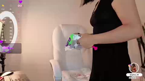 natalia andrea online show from 03-20-26, 10:36