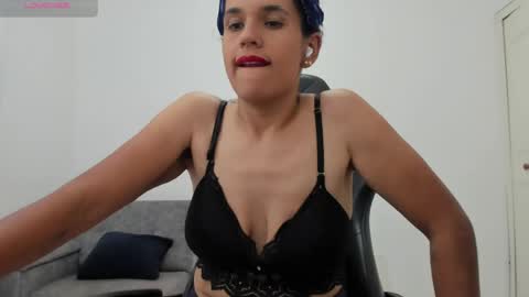 Nathalia online show from 05-19-26, 06:25